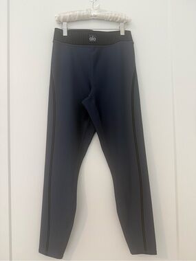 ALO Yoga Navy High-Rise Performance Leggings